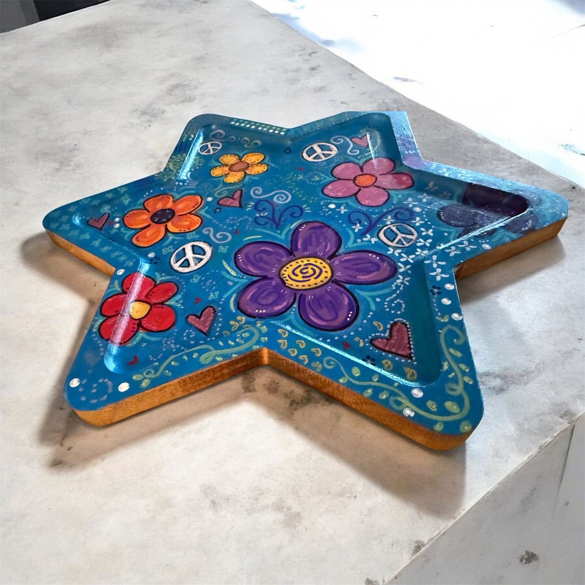 Shalomstock: Peace, Love & Petals Star Serving Tray – Hand-Painted Wooden Judaica