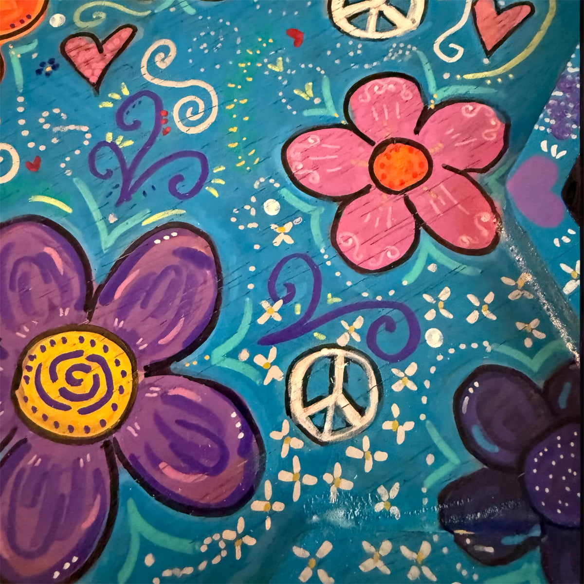 Shalomstock: Peace, Love & Petals Star Serving Tray – Hand-Painted Wooden Judaica