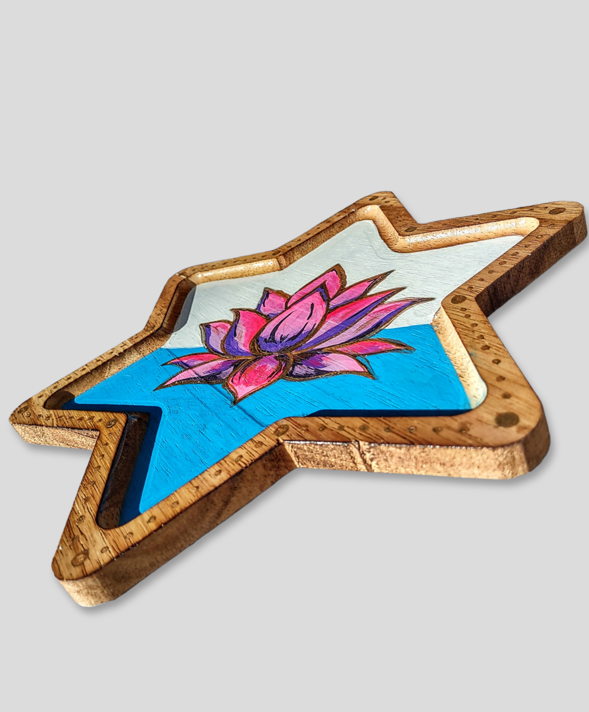 Lotus Star Serving Tray – Hand-Painted Wooden Star of David Tray